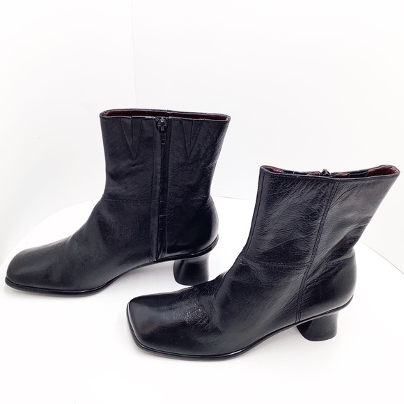 🆕{Moda Spana} Leather Boots - Picture 3 of 8